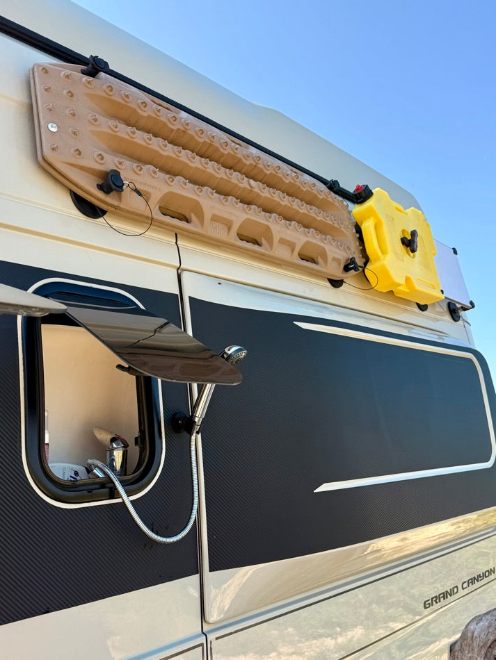 How to Choose a Magnetic Mount for Your Van (Buyer's Guide)